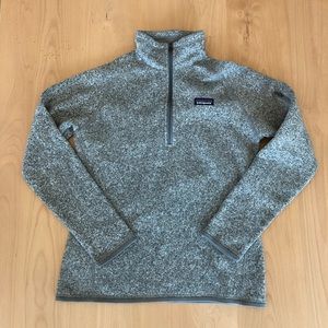 Patagonia fleece half-zip pull-over
